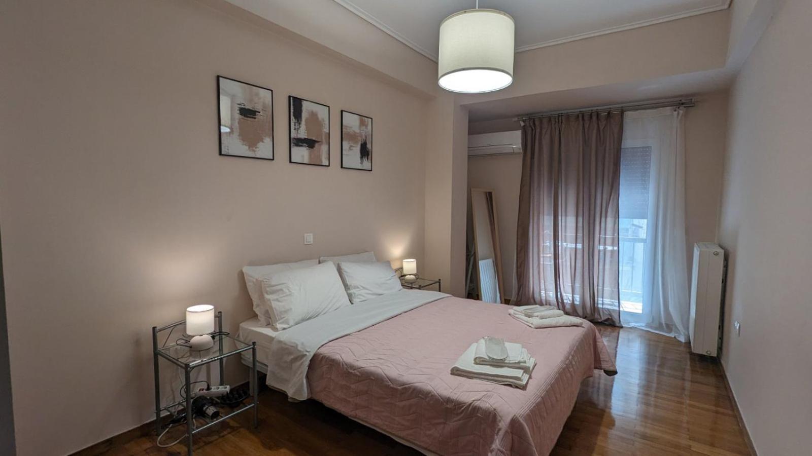 Luxury & Spacious Apartment In Афины Экстерьер фото