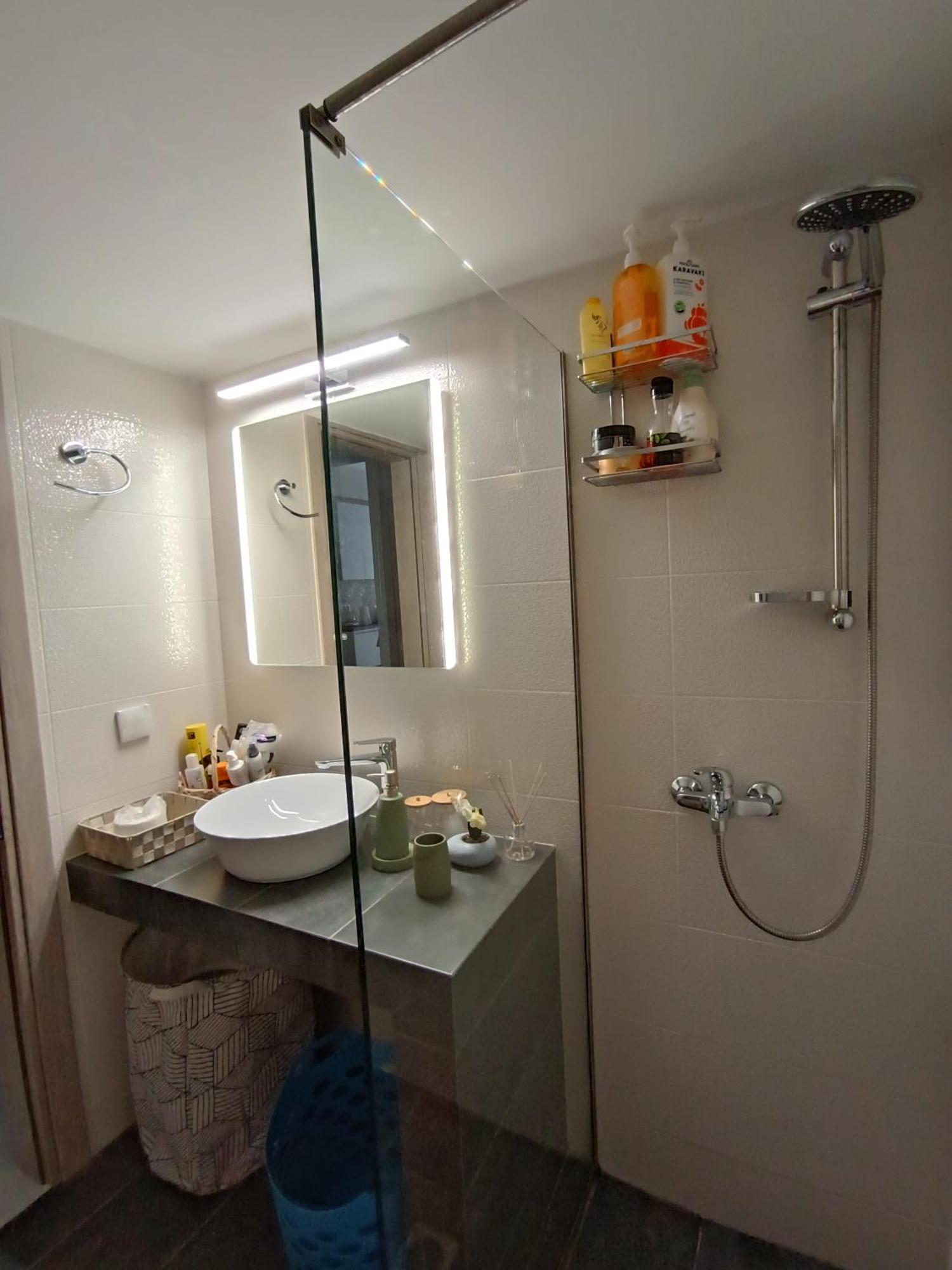 Luxury & Spacious Apartment In Афины Экстерьер фото